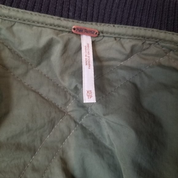 Free People bomber jacket - Picture 7 of 11